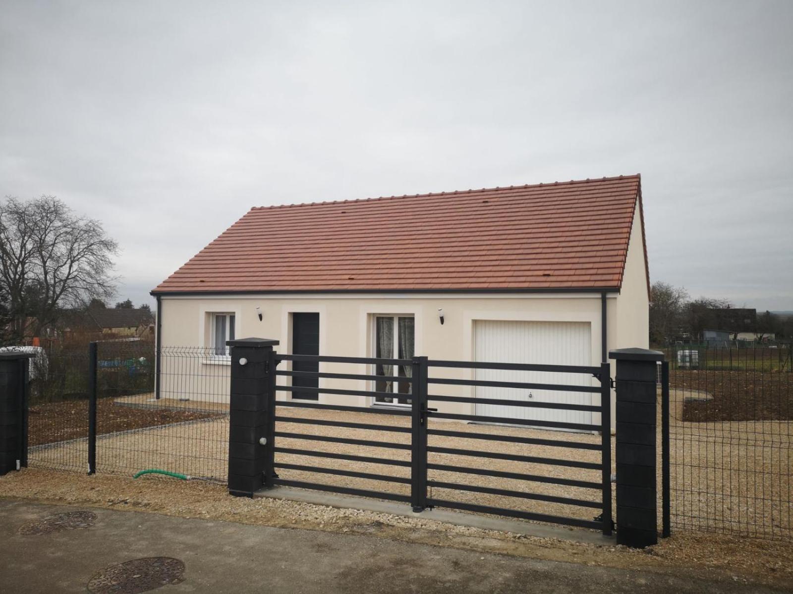 Maison A La Campagne Villiers-sur-Tholon المظهر الخارجي الصورة